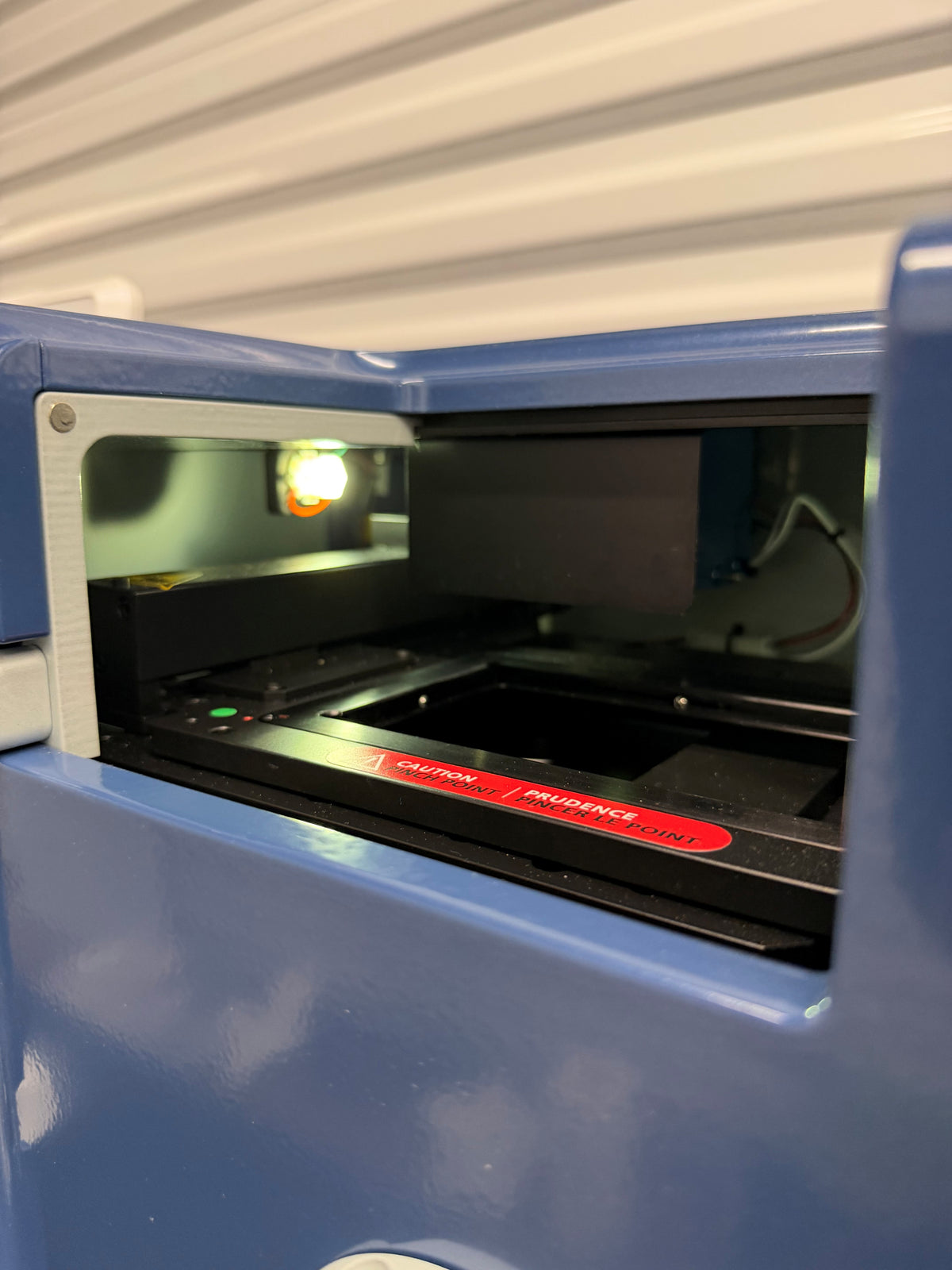 Stemcell STEMvision Automated Cell Counter Catalog# 22000 (DOM 2021)
