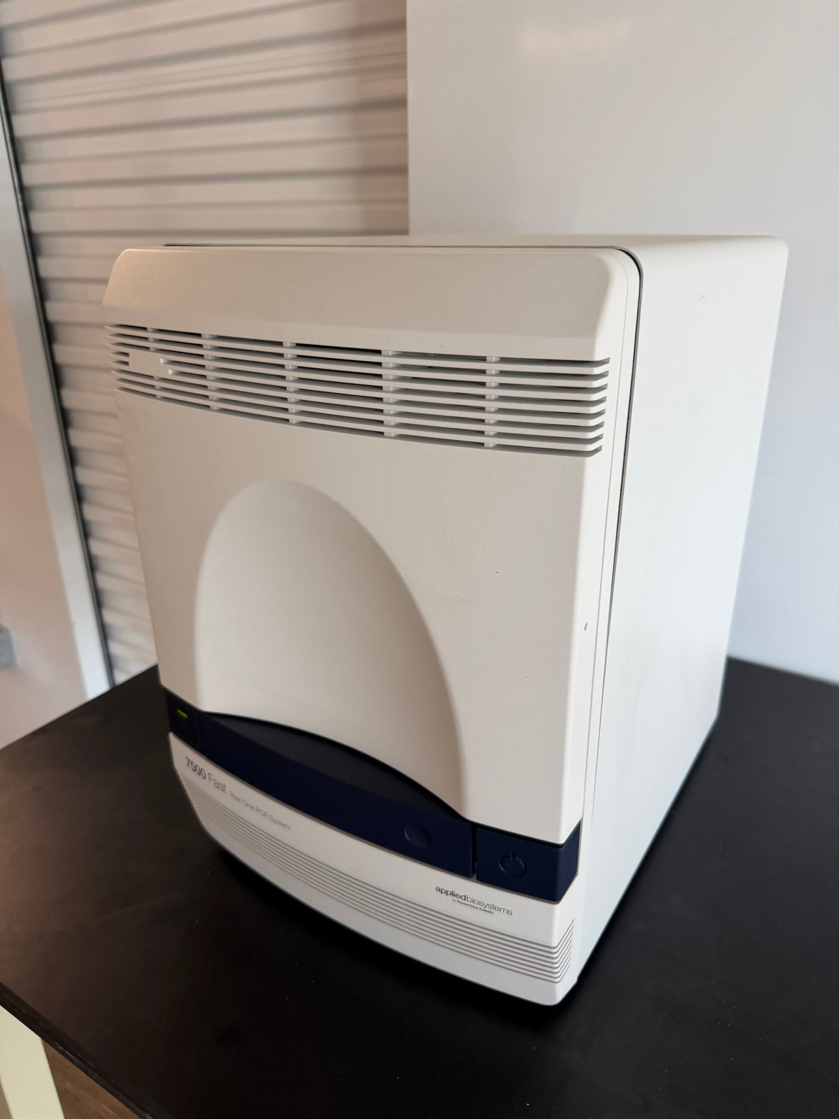 Applied Biosystems 7500 FAST Real-time PCR System 4357362