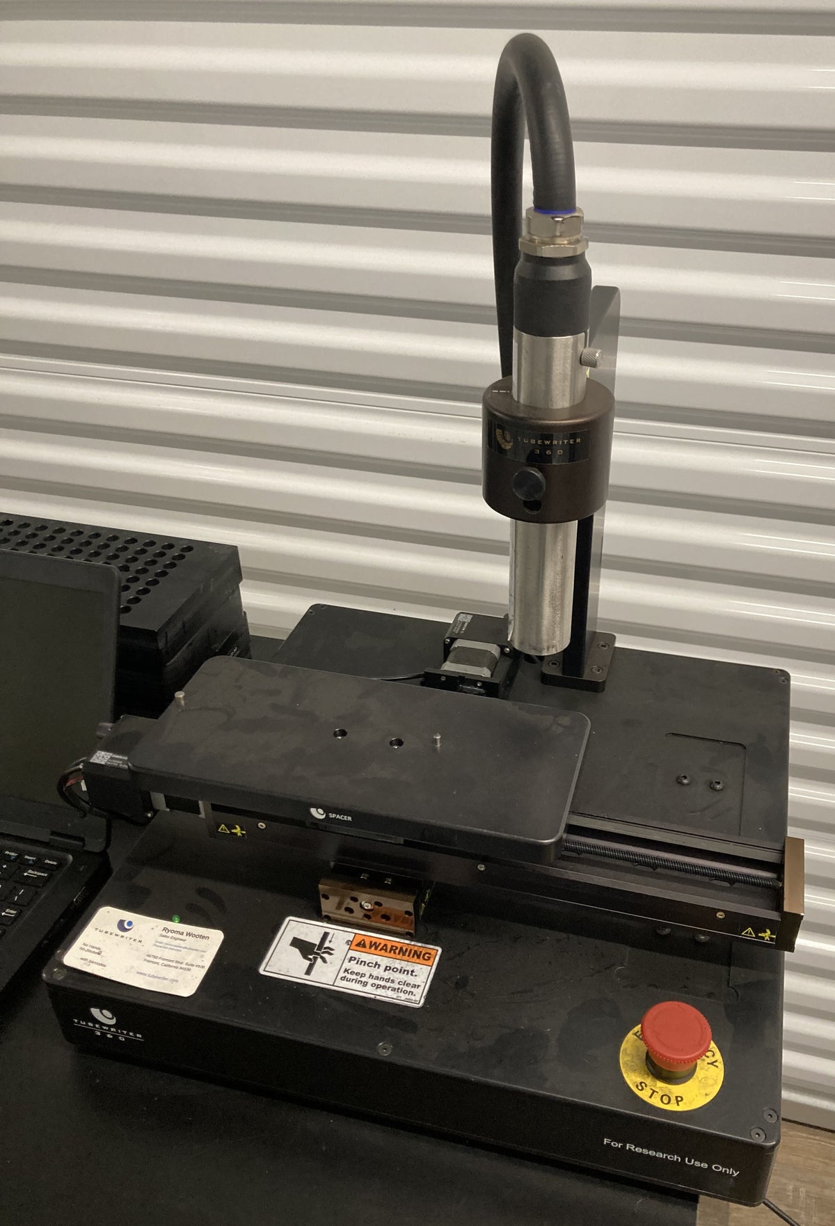 Videojet 1520 Continuous Ink Jet Printer w/ Tubewriter 360 Vial Labeling System