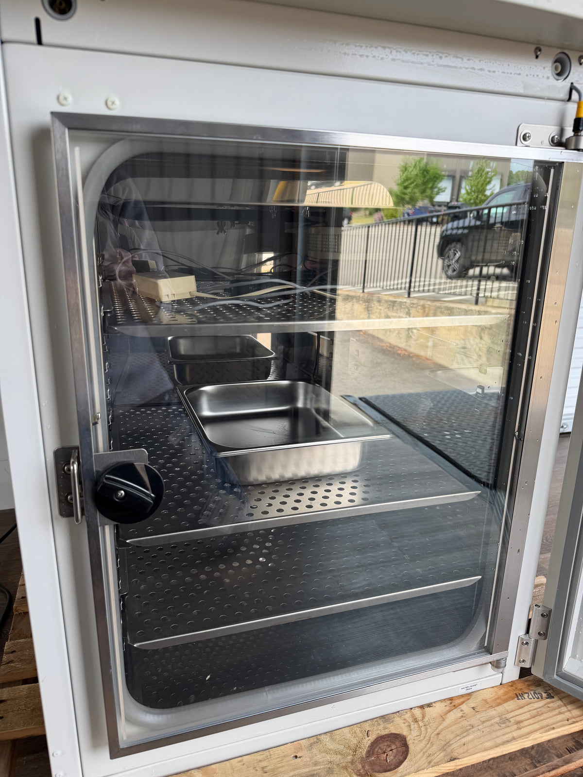 VWR Symphony 3074 Water Jacketed CO2 Laboratory Incubator