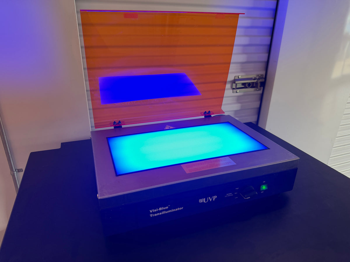UVP VB-40 Visi-Blue UV Transilluminator P/N 95-0433-01
