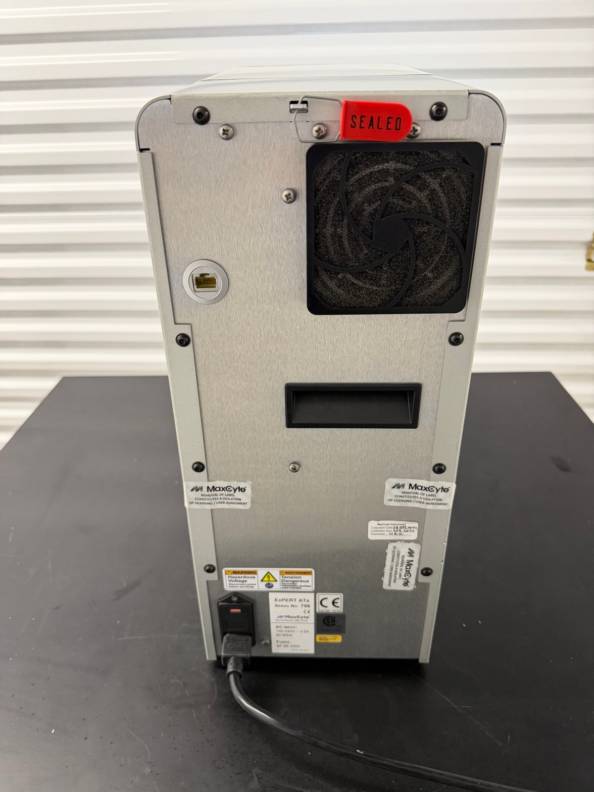 MaxCyte ExPERT ATx Electroporation System