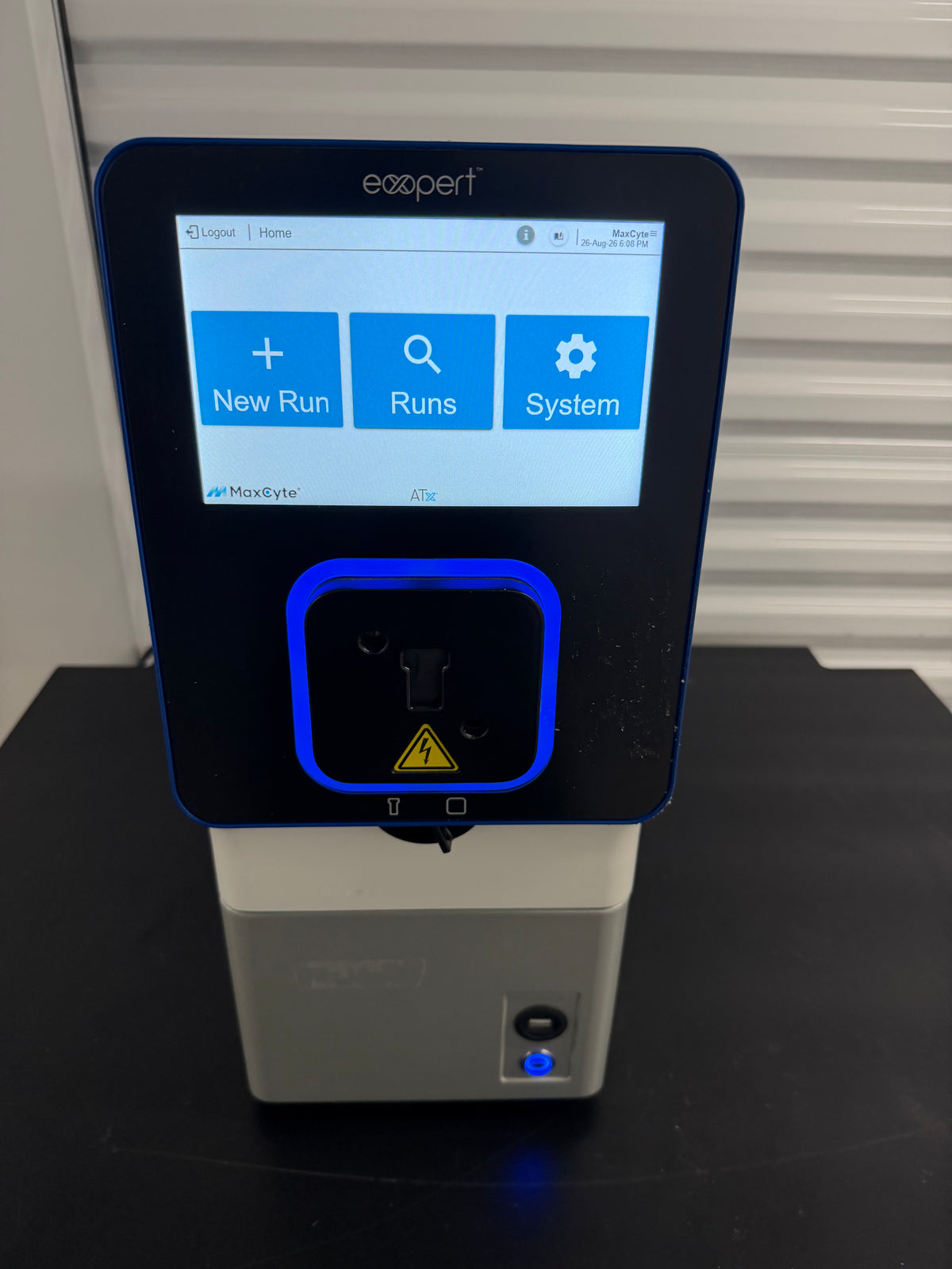 MaxCyte ExPERT ATx Electroporation System