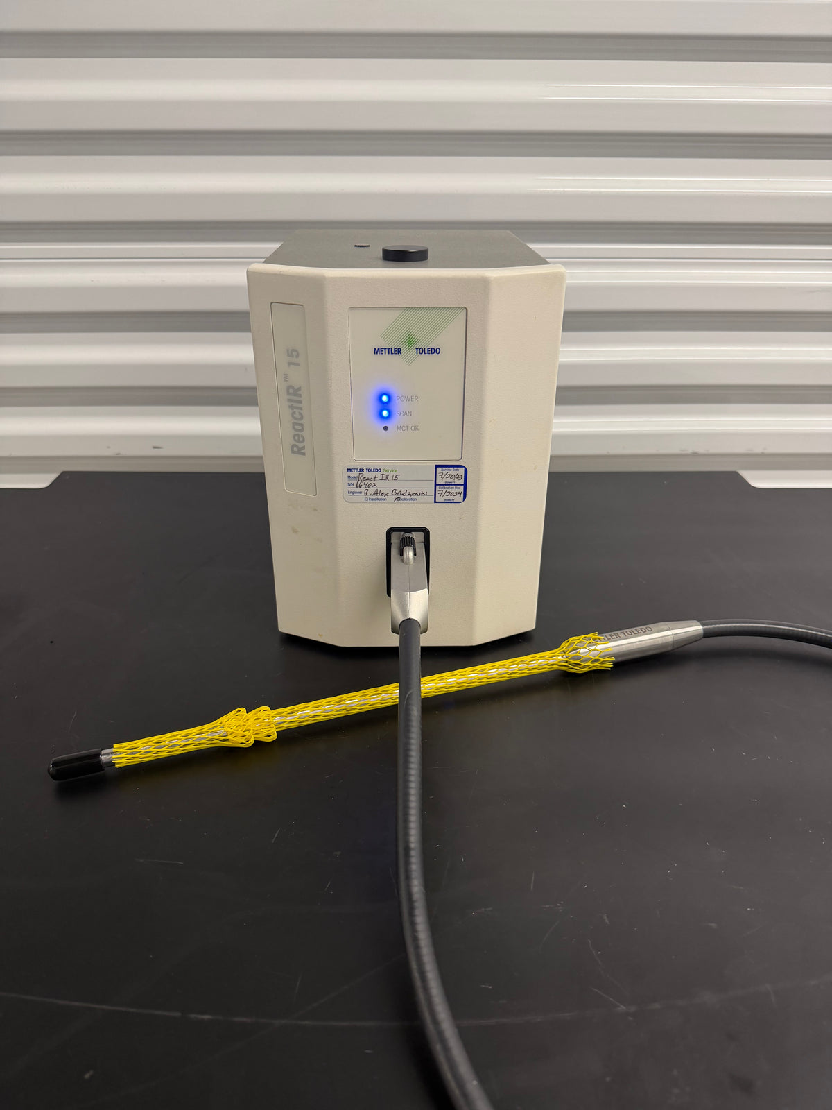 Mettler Toledo ReactIR 15 in situ (FTIR) Analyzer with DST Series AgX Probe