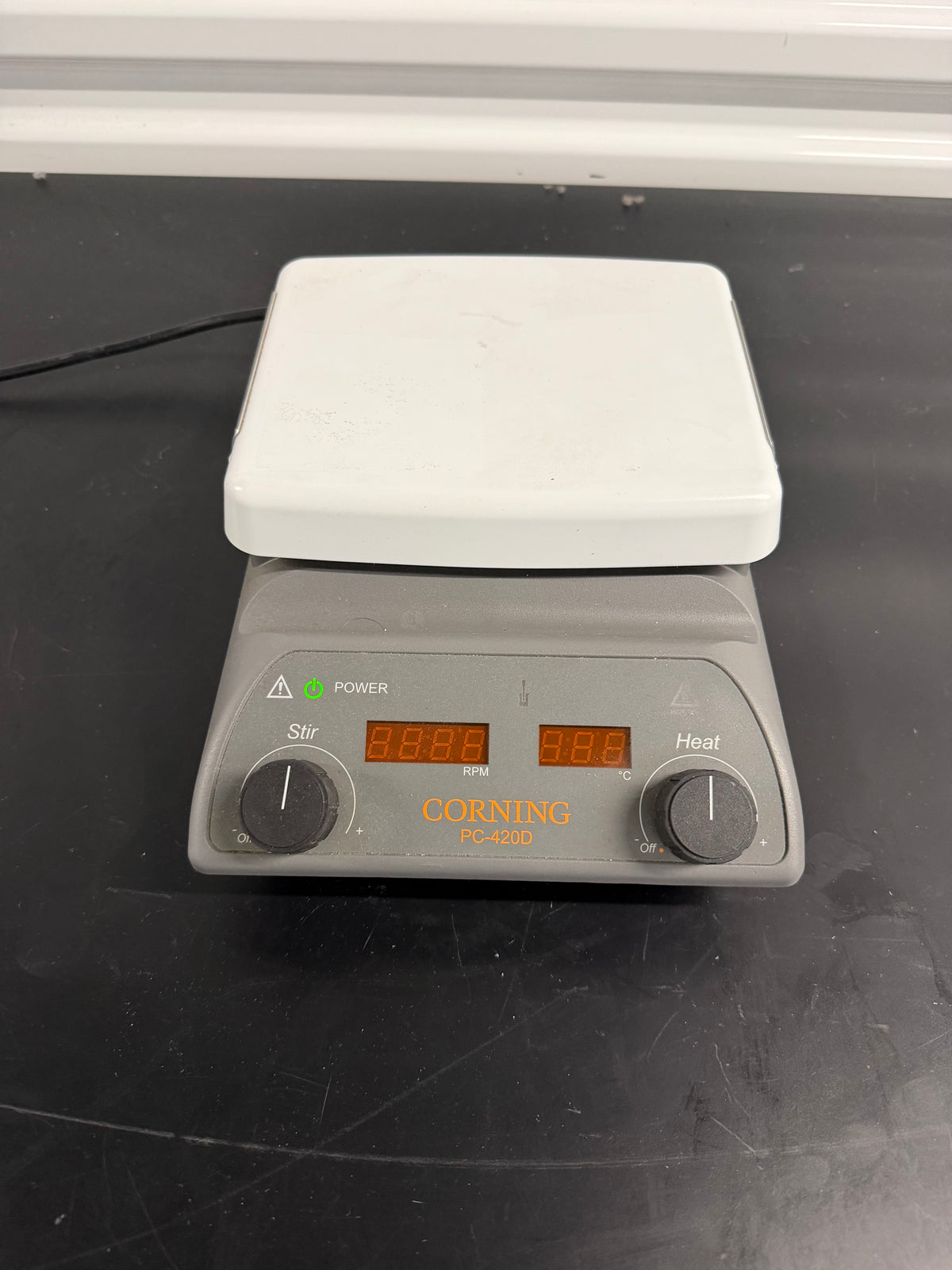 Corning Model PC-420D Digital Stirring Hot Plate (REF 6796-420D)