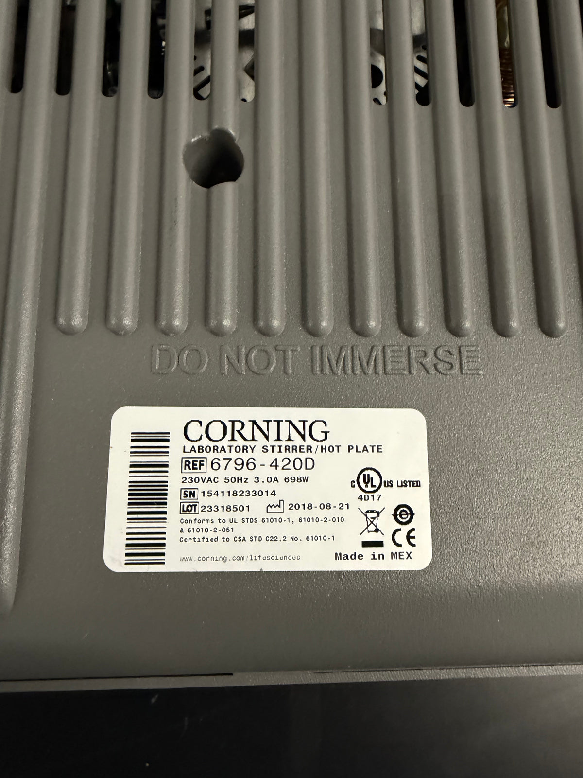 Corning Model PC-420D Digital Stirring Hot Plate (REF 6796-420D)