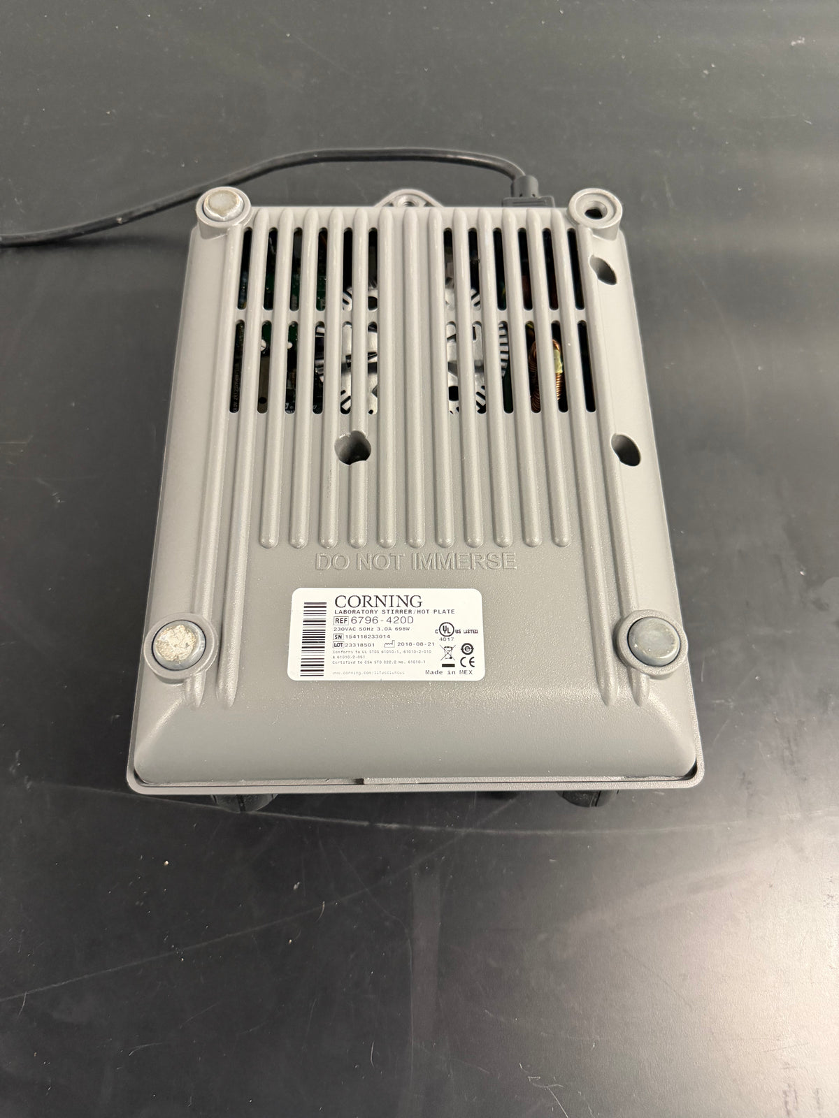 Corning Model PC-420D Digital Stirring Hot Plate (REF 6796-420D)