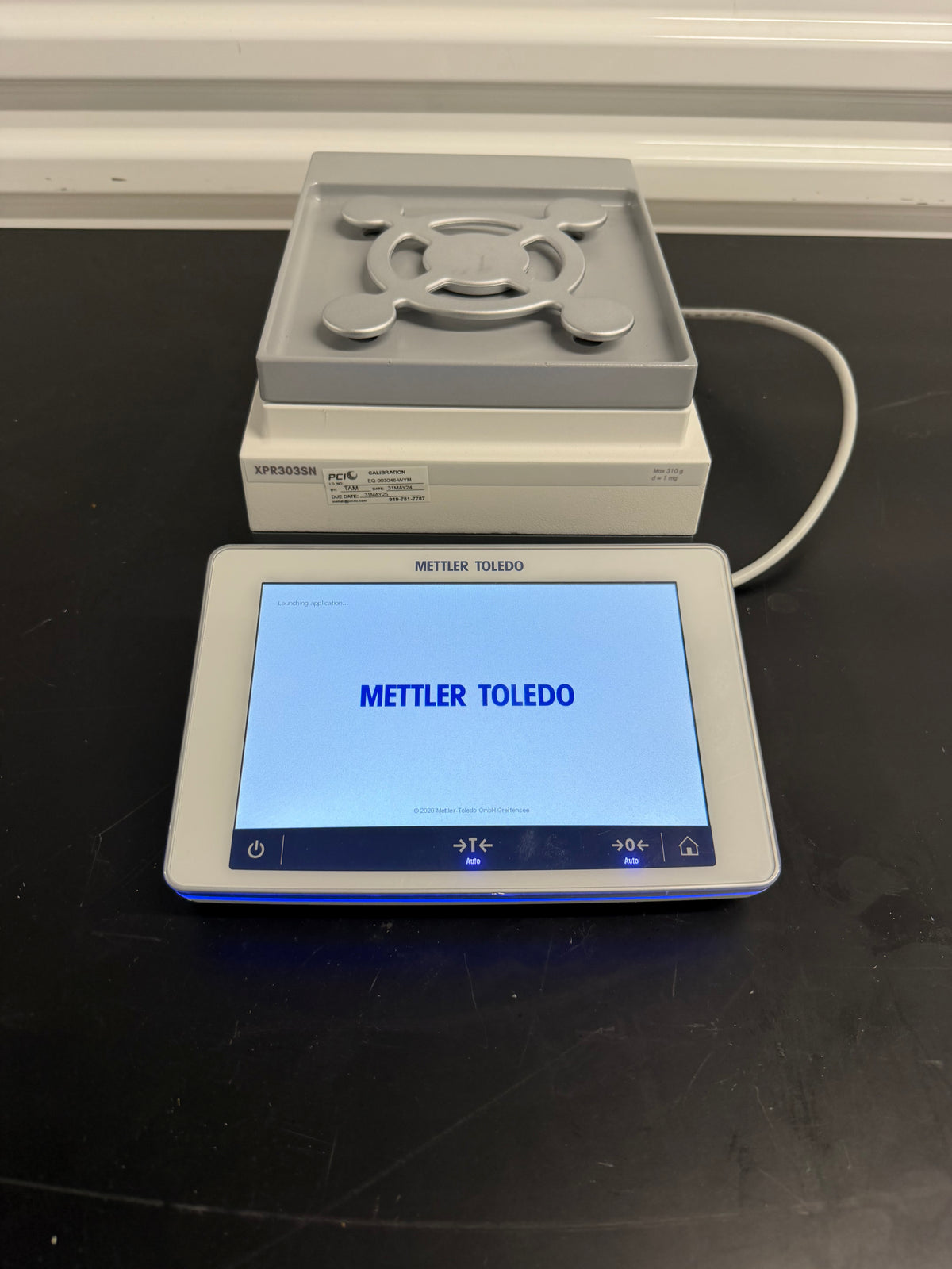 Mettler Toledo XPR303SN Excellence Precision Balance (310 g x 1 mg)