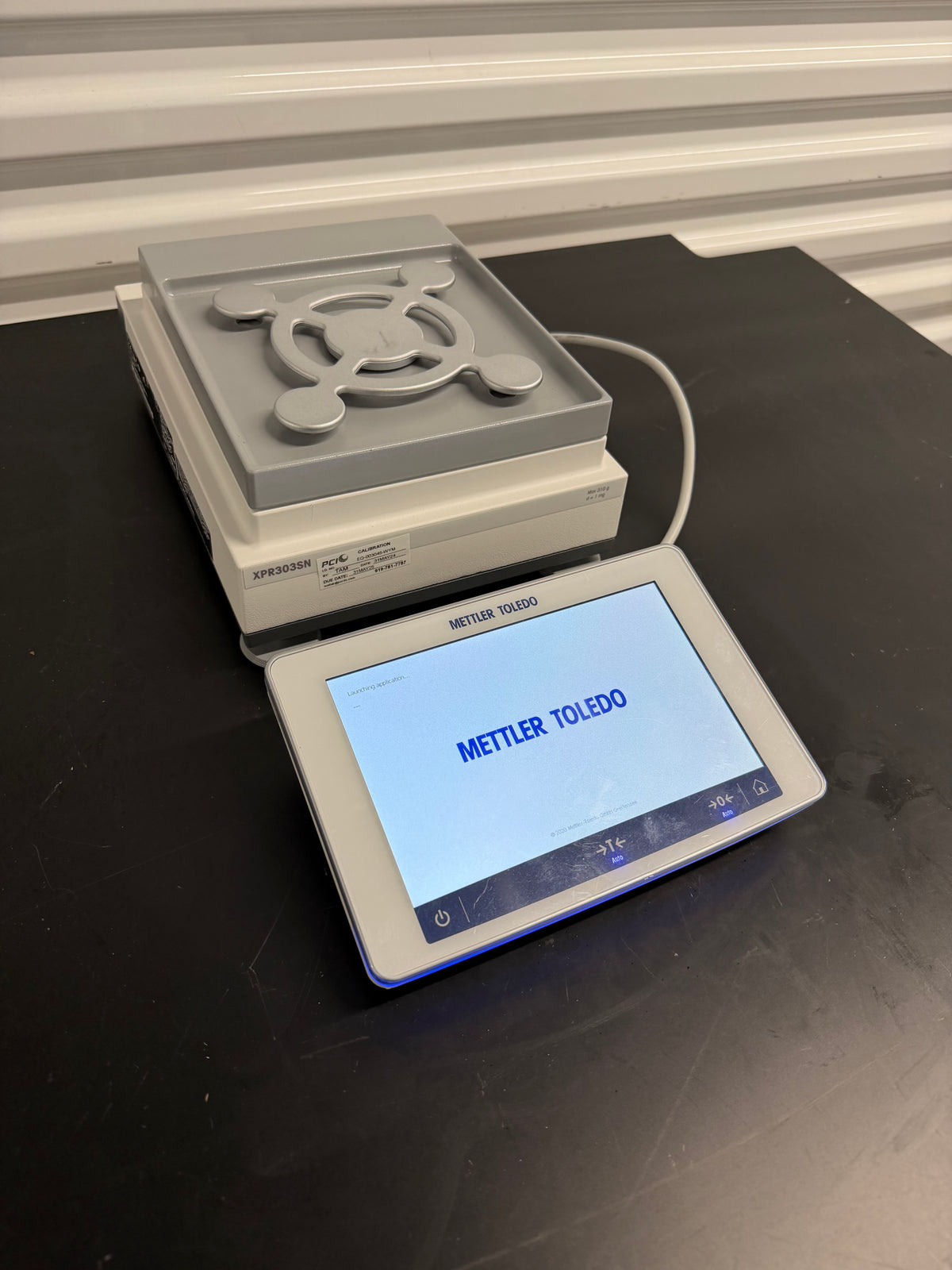 Mettler Toledo XPR303SN Excellence Precision Balance (310 g x 1 mg)
