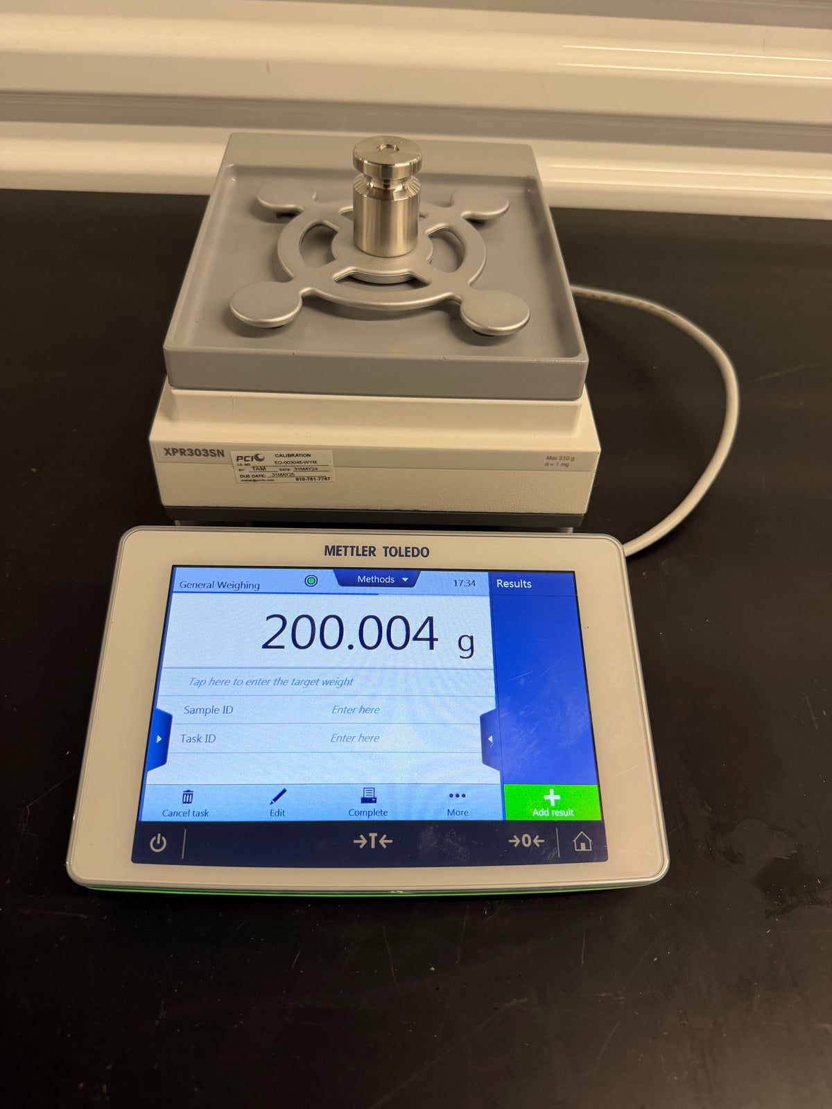 Mettler Toledo XPR303SN Excellence Precision Balance (310 g x 1 mg)