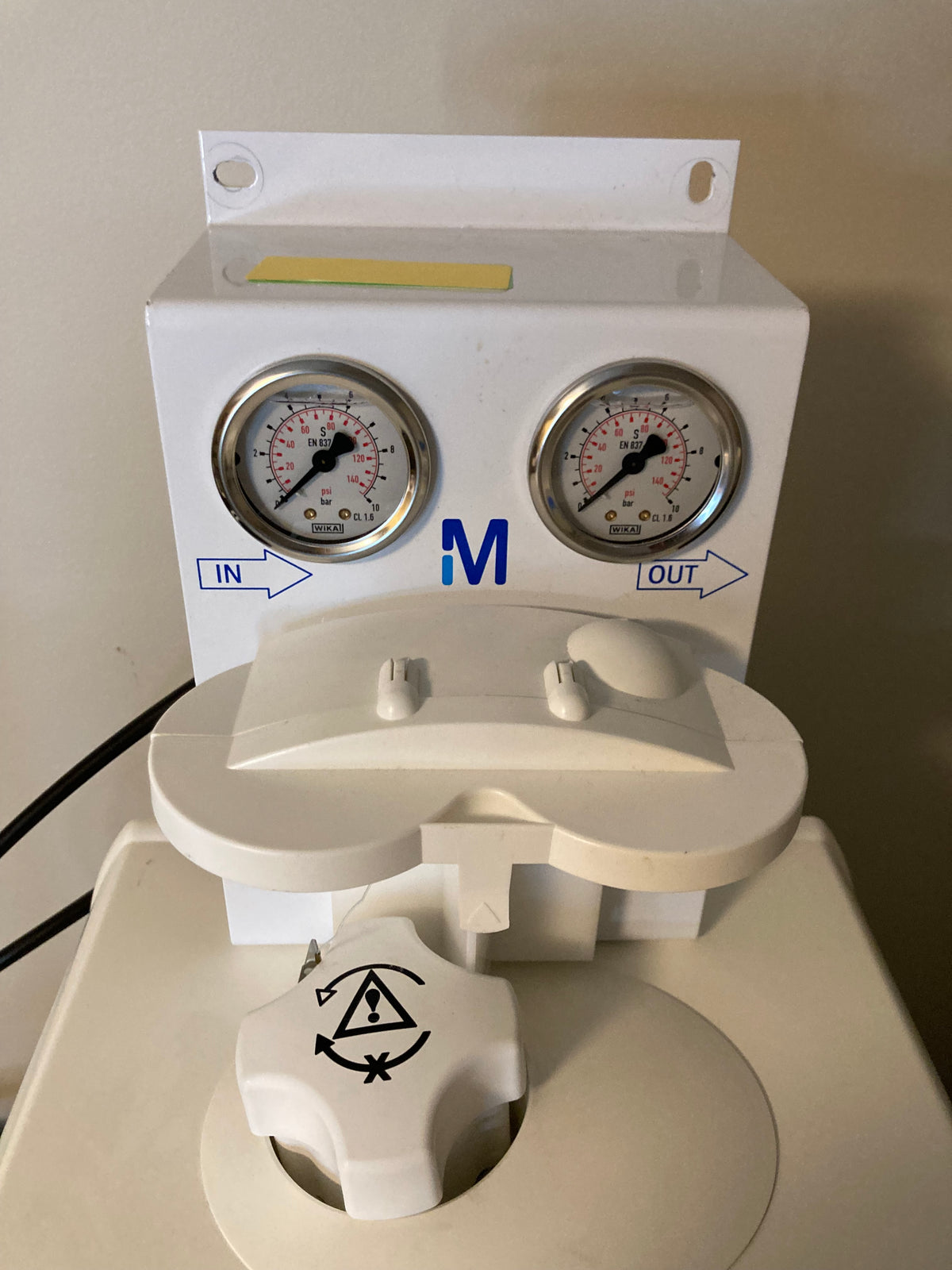 Millipore Elix Advantage 5 Water Purification System